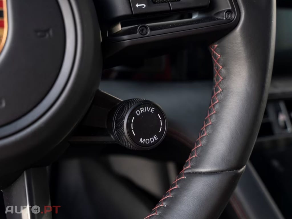 Porsche Taycan Turbo I.V.A DEDUTIVEL