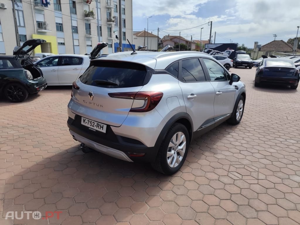 Renault Captur 1.3 TCe Exclusive EDC