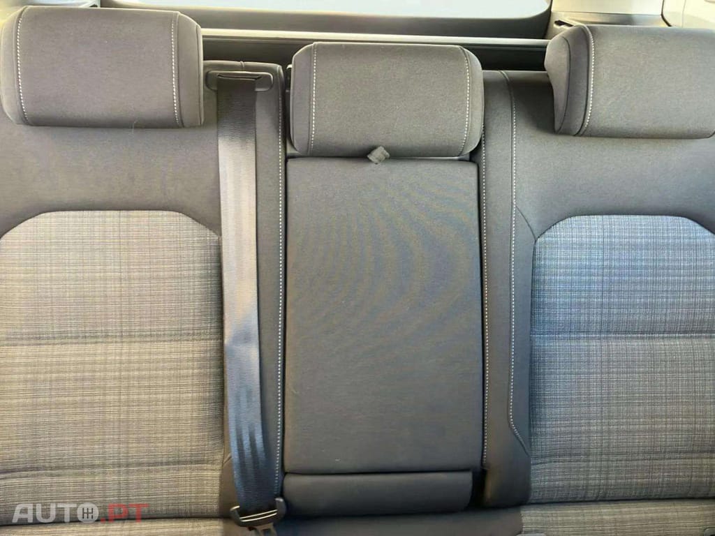 Volkswagen Passat Variant 2.0 TDi Business DSG