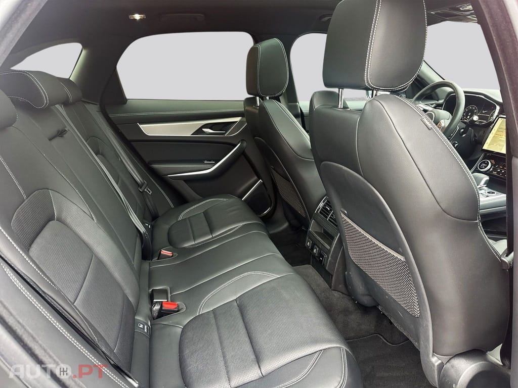 Jaguar F-Pace I.V.A DEDUTIVEL P400e AWD R-Dynamic S  
