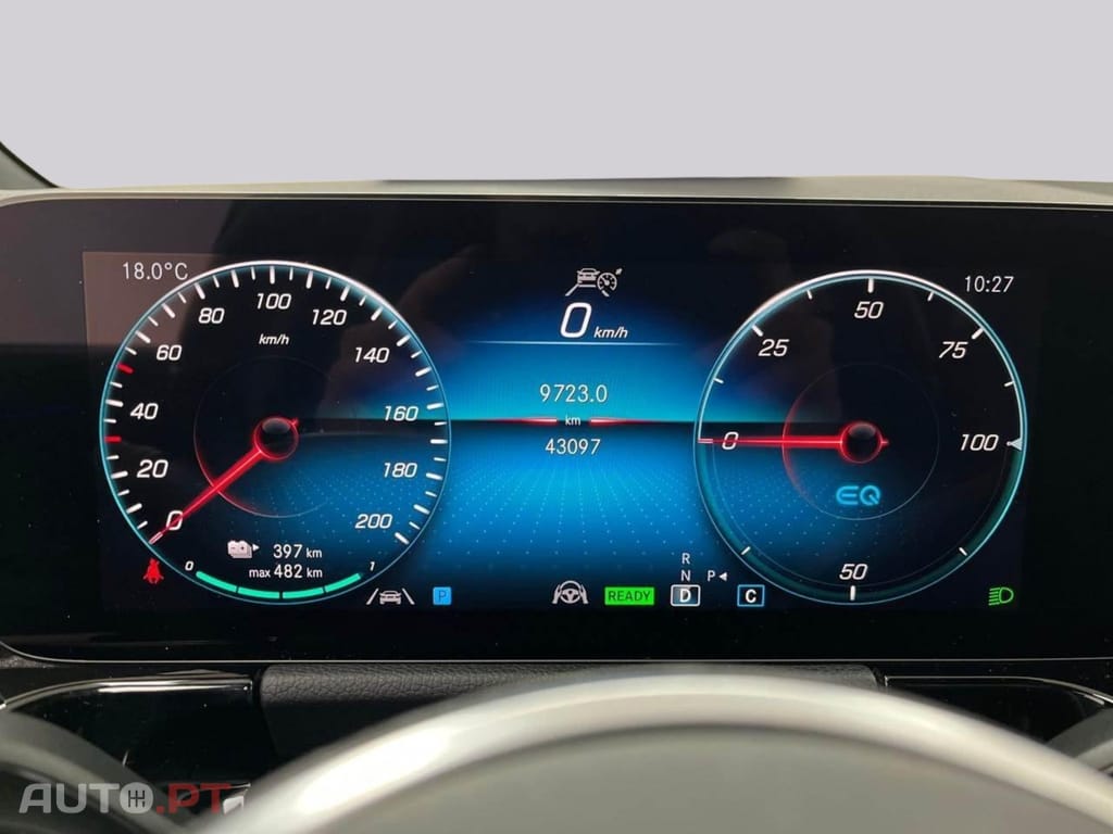 Mercedes-Benz EQA 250 I.V.A DEDUTIVEL