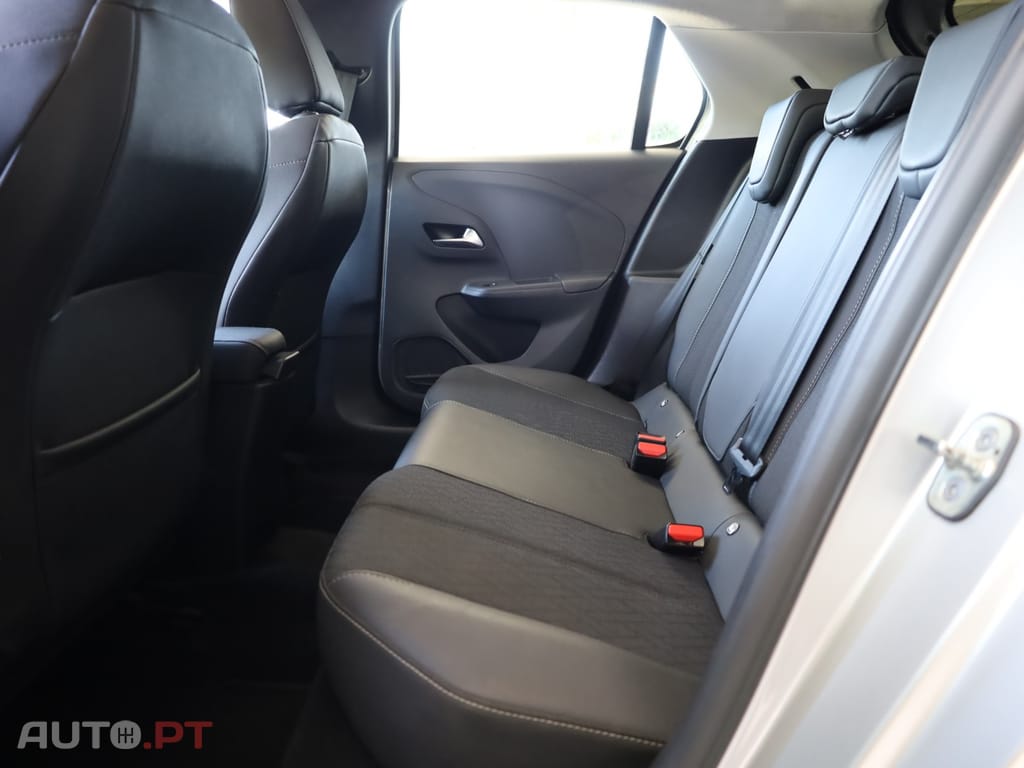 Opel Corsa 1.2 T Elegance