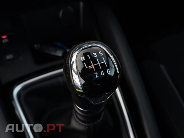 Nissan Qashqai 1.5 dCi N-Connecta 18