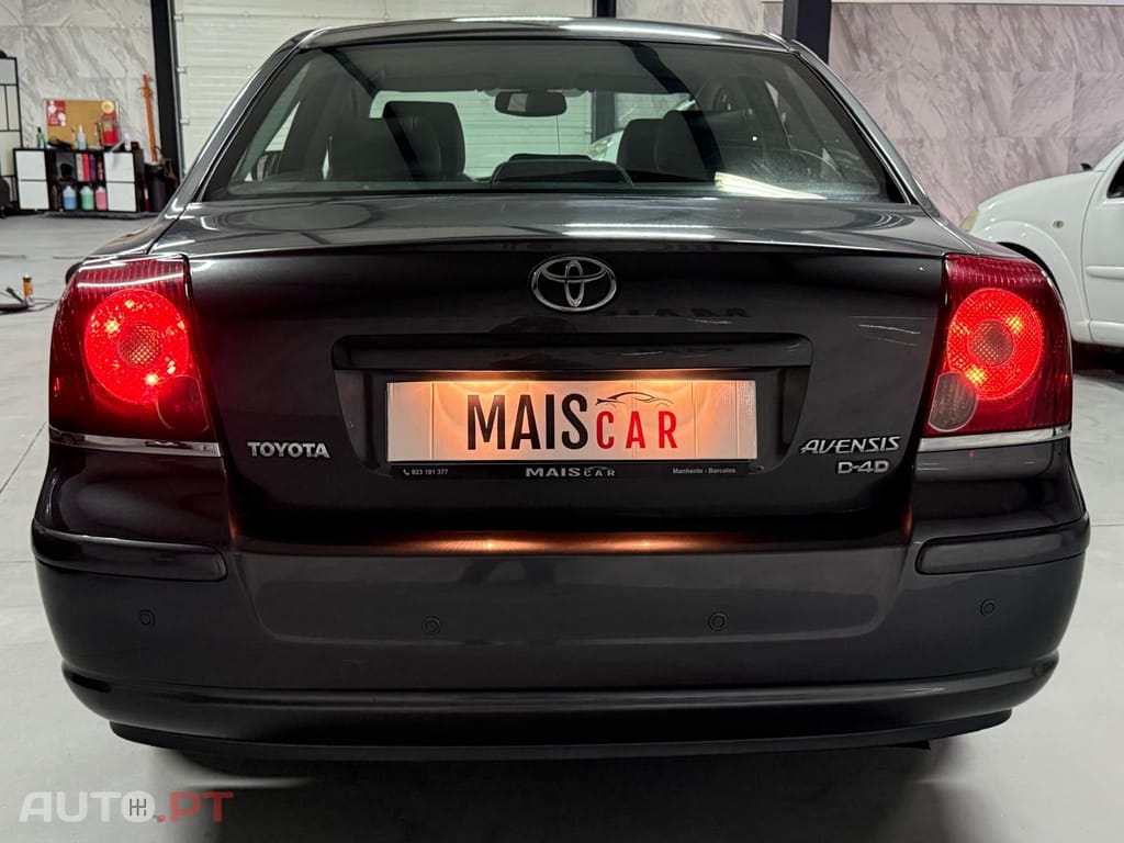 Toyota Avensis 2.0 D-4D Sedan de 2006
