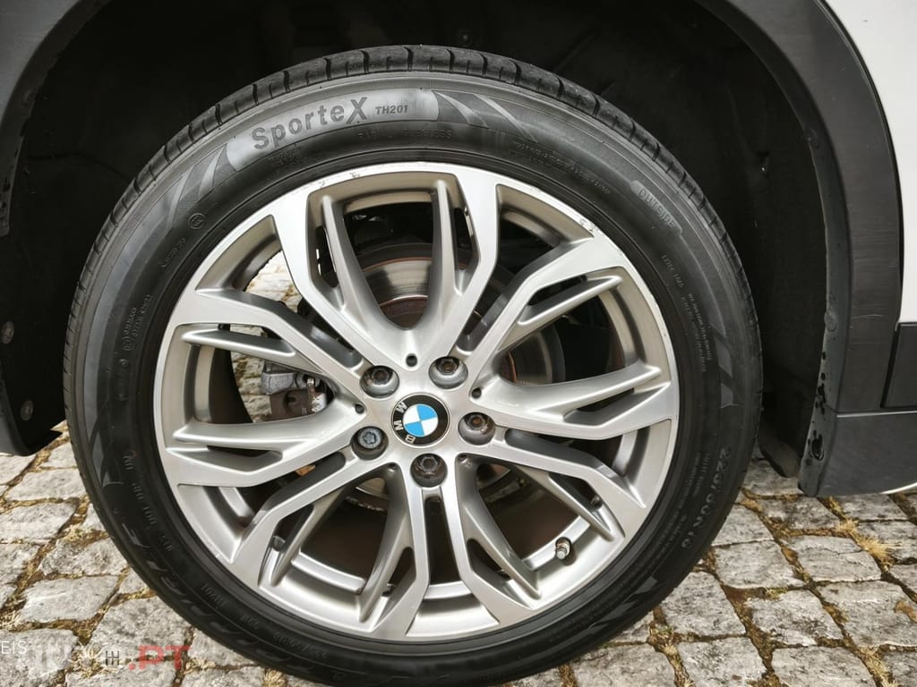 BMW X1 18 d sDrive Auto xLine