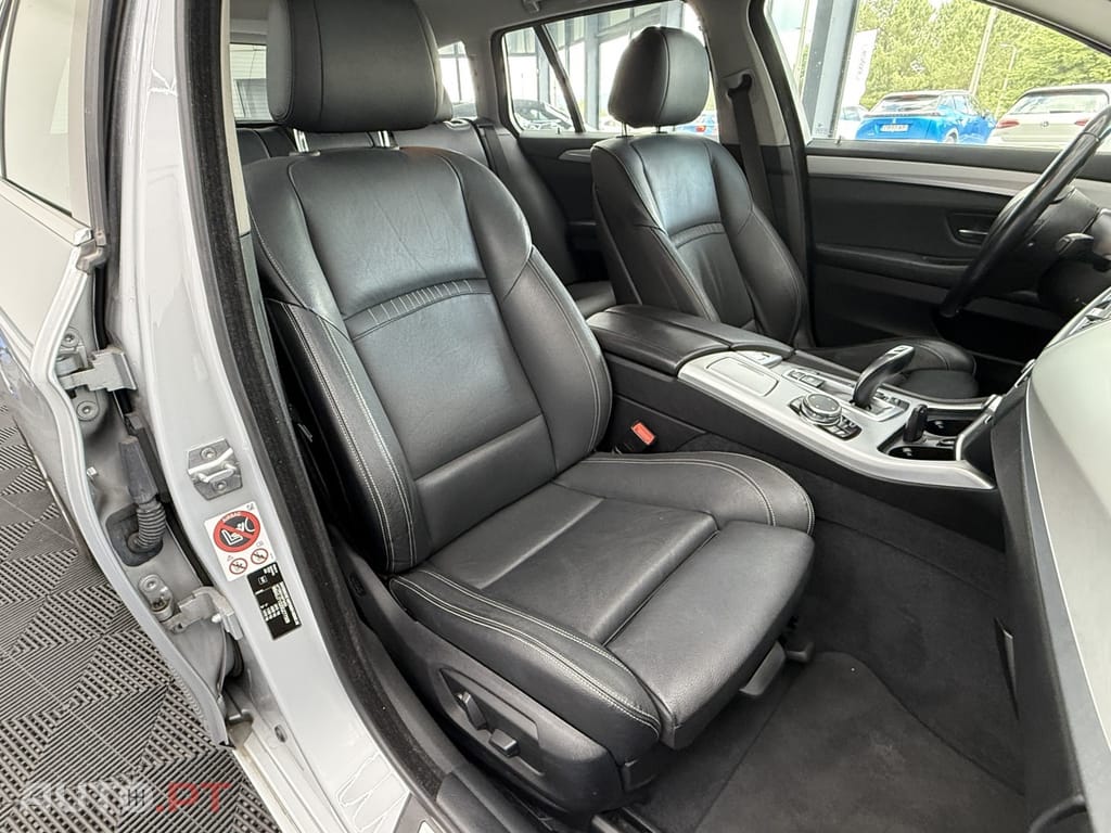 BMW 525 d Line Luxury Auto