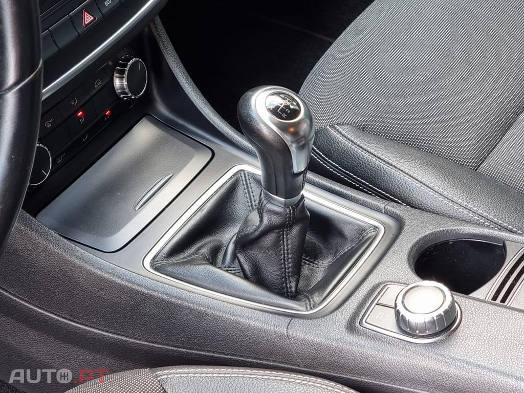 Mercedes-Benz A 180 Dynamic Edition
