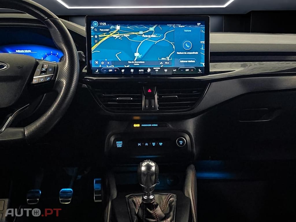 Ford Focus SW 1.0 EcoBoost MHEV ST-Line X