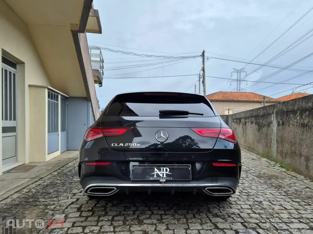Mercedes-Benz CLA 250 e Shooting Brake AMG Line