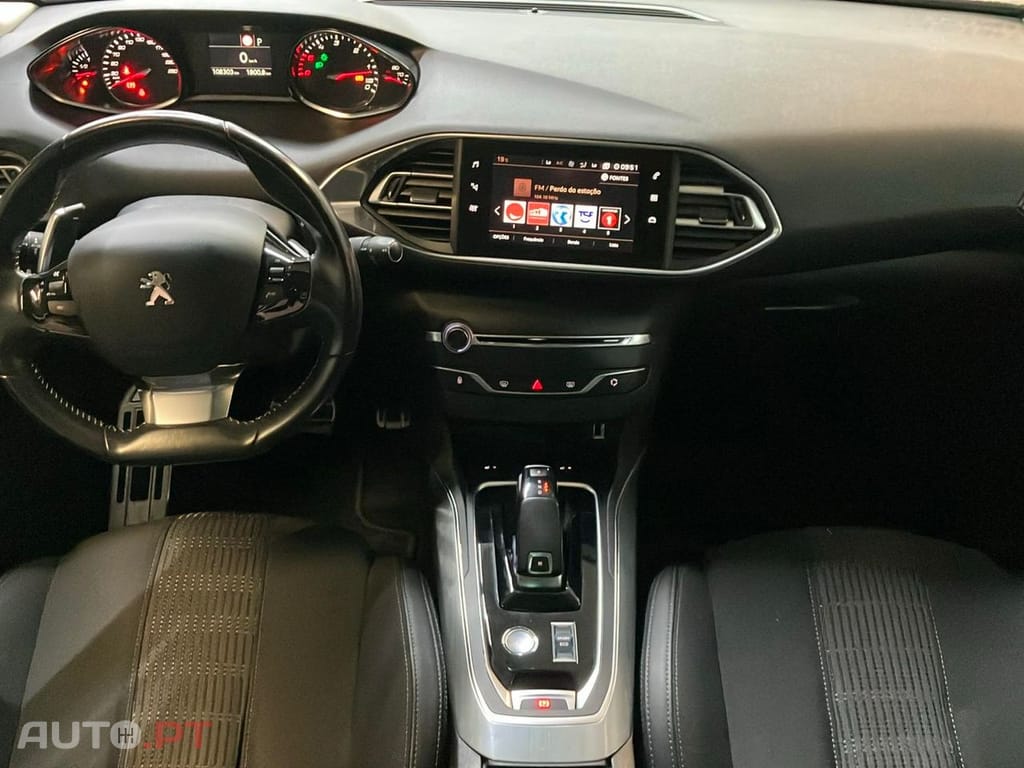 Peugeot 308 1.5 BlueHDi Style EAT8