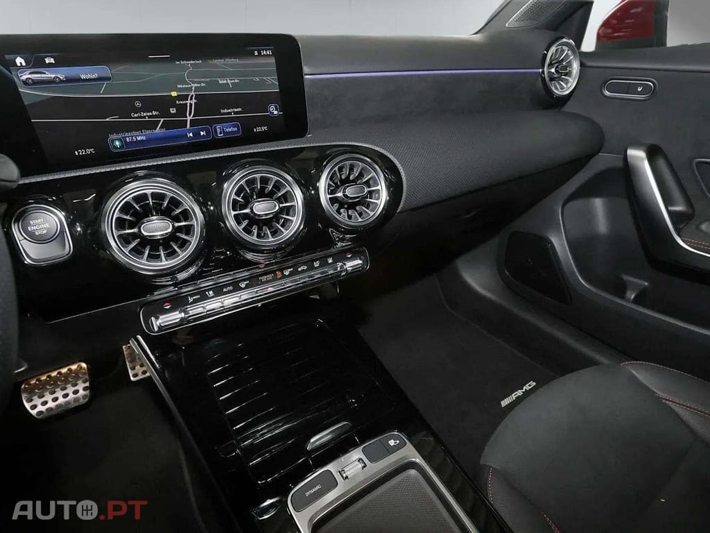 Mercedes-Benz A 250 AMG 