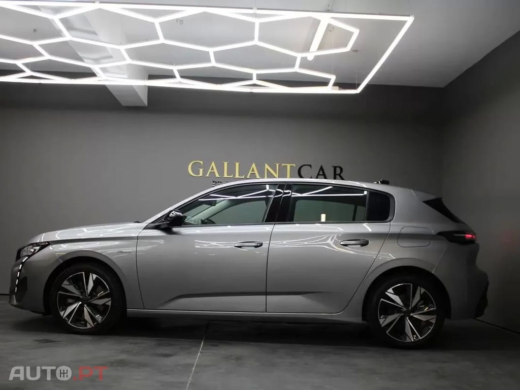 Peugeot 308 1.6 Hybrid Allure Pack e-EAT8