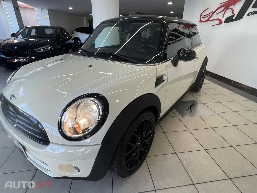 MINI One D - Black Details JLL 17