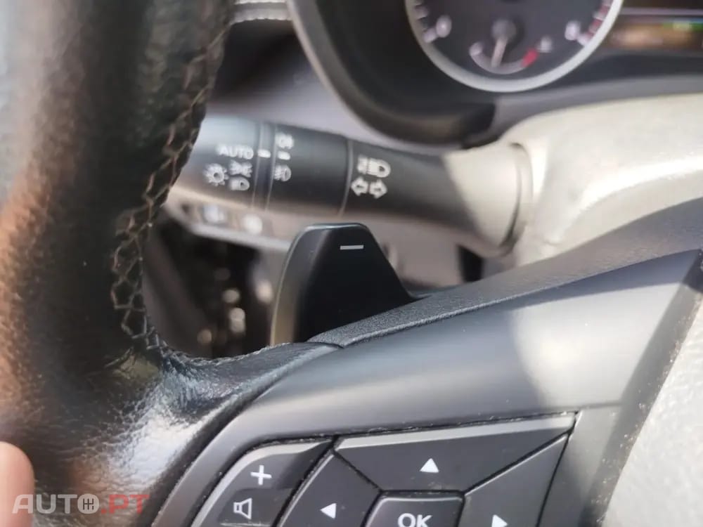 Nissan Juke 1.0 DIG-T N-Connecta NAV. DCT
