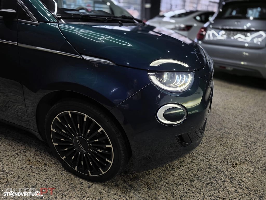 Fiat 500e La Prima