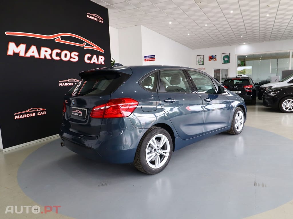 BMW 216 d Advantage