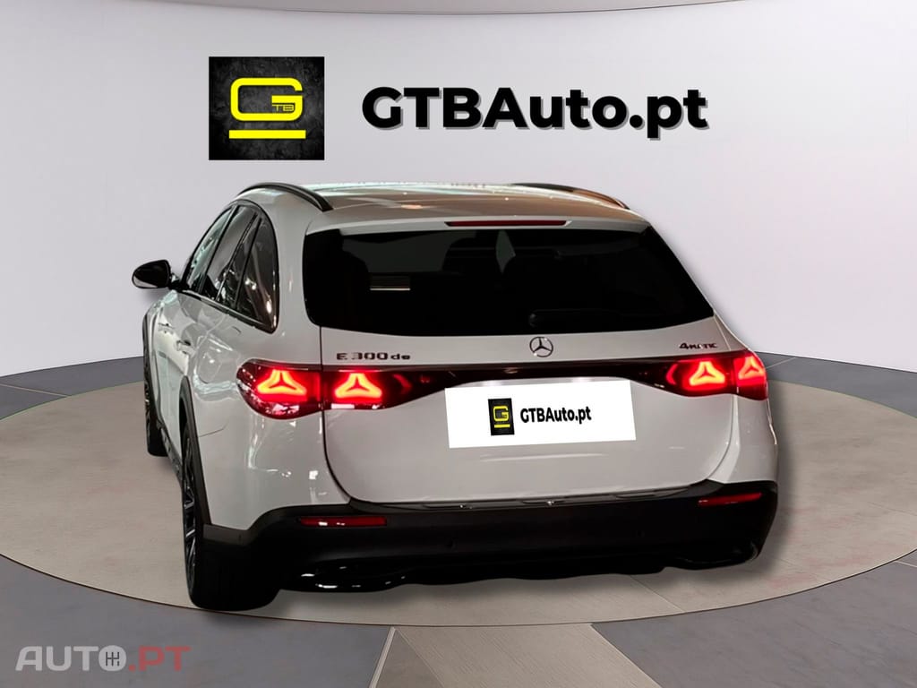 Mercedes-Benz E 300 I.V.A DEDUTIVEL de T 4M AMG