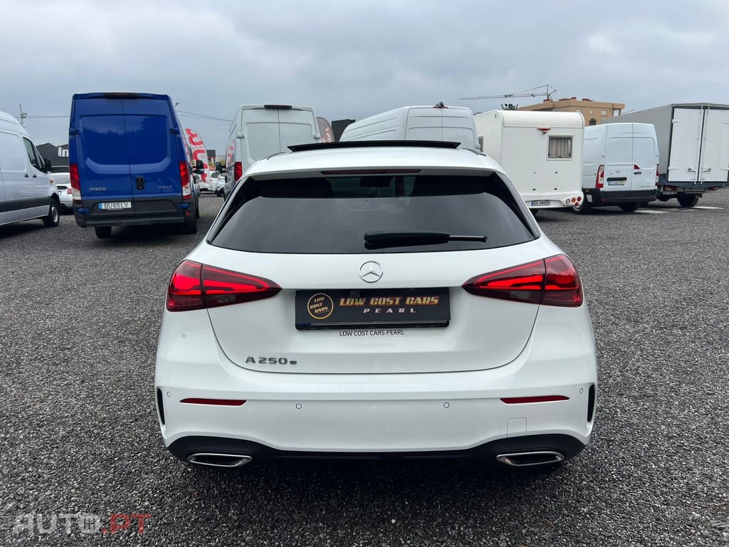 Mercedes-Benz A 250 e AMG Line