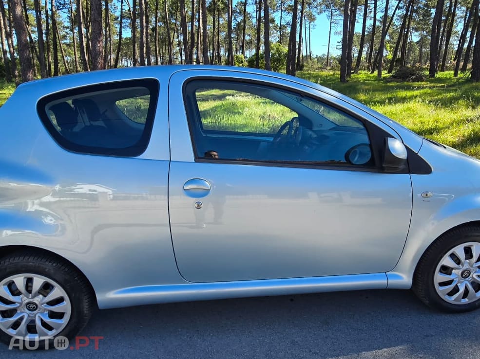 Toyota Aygo 1.0 VVT-i   IUC-19,90€