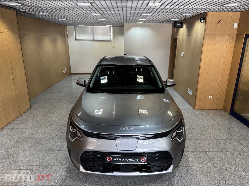 Kia Niro 64kWh Drive