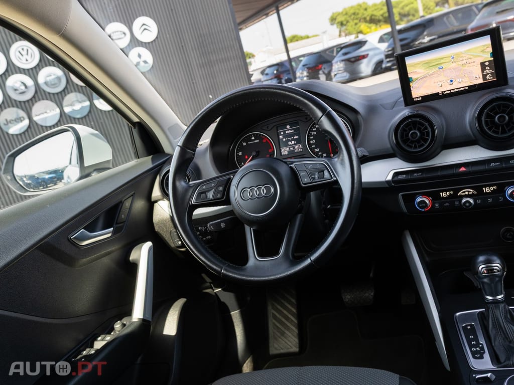 Audi Q2 30 TDI S tronic