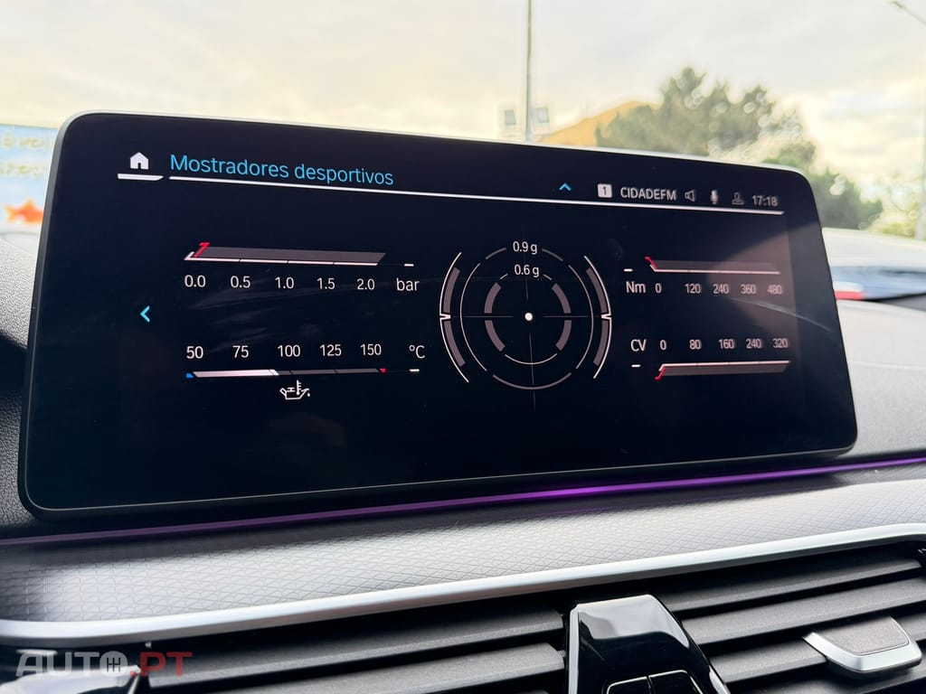 BMW 530 e Pack Desportivo M