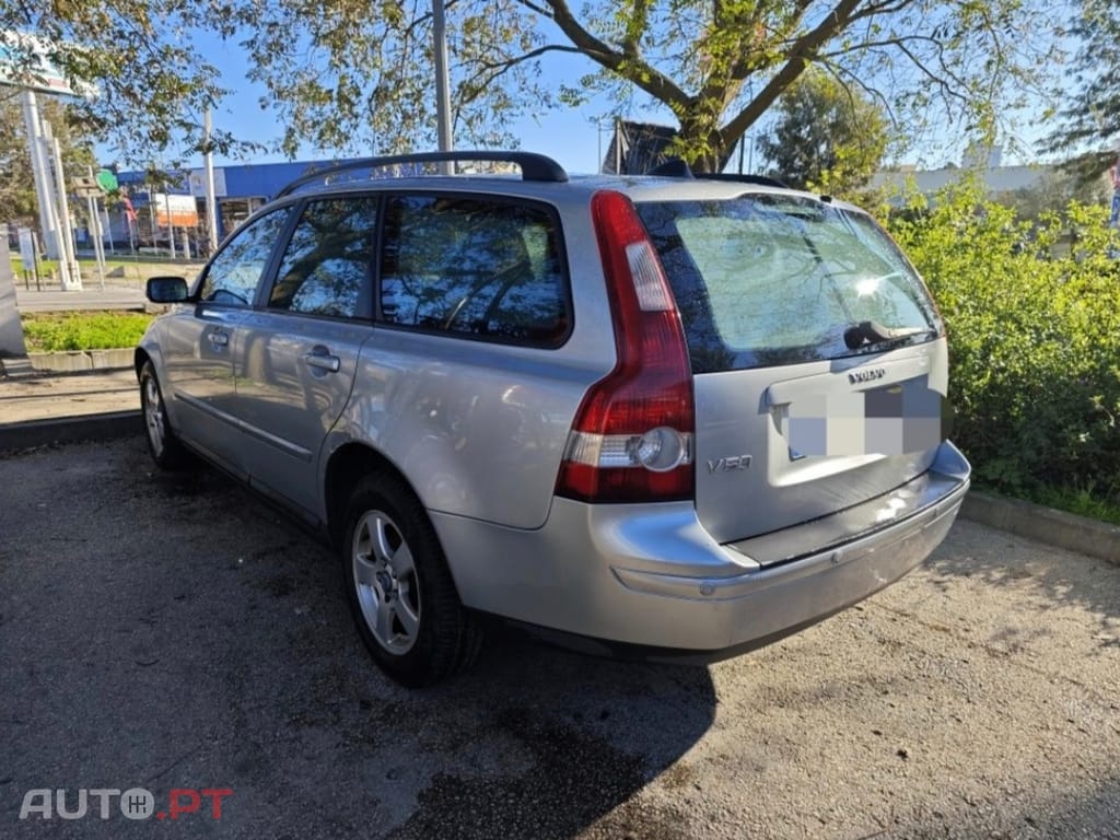 Volvo V50 Nível II