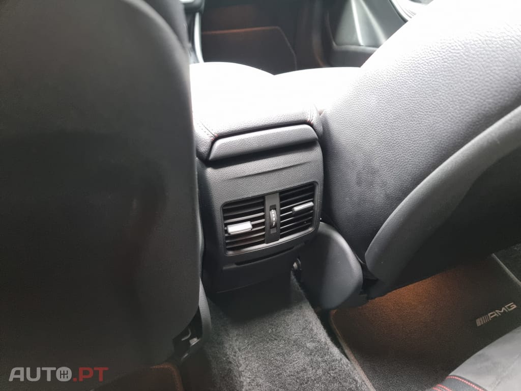 Mercedes-Benz GLA 220 CDi AMG Line 4-Matic