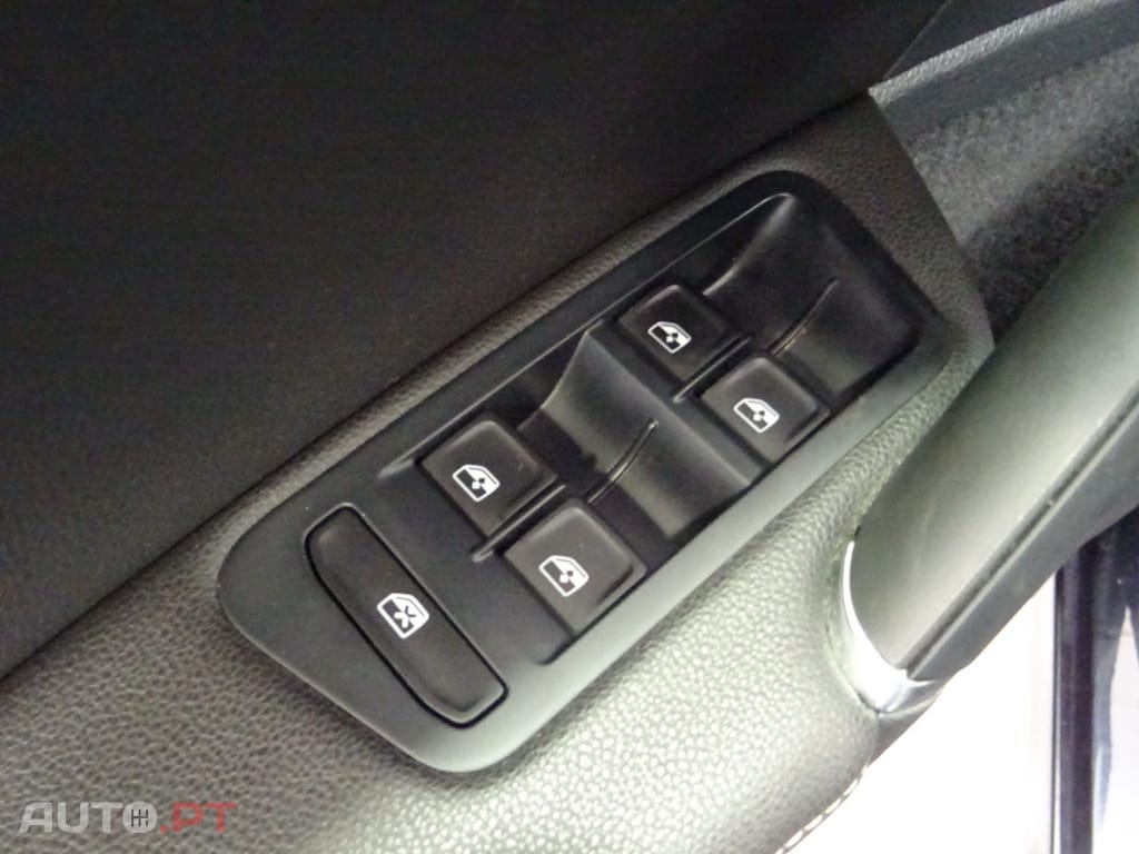 Volkswagen Golf Variant 1.6 TDI Confortline