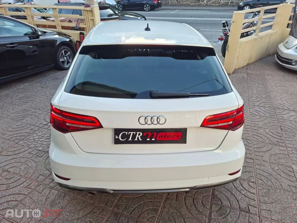 Audi A3 Sportback  1 0 Tfsi Sport