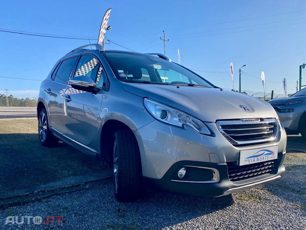 Peugeot 2008 FELINE TITANE 1.2 e-THP