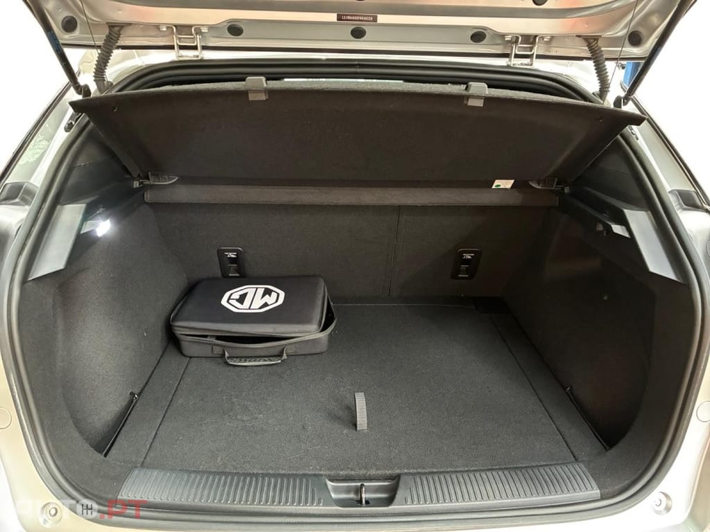 MG MG4 64 kWh Comfort