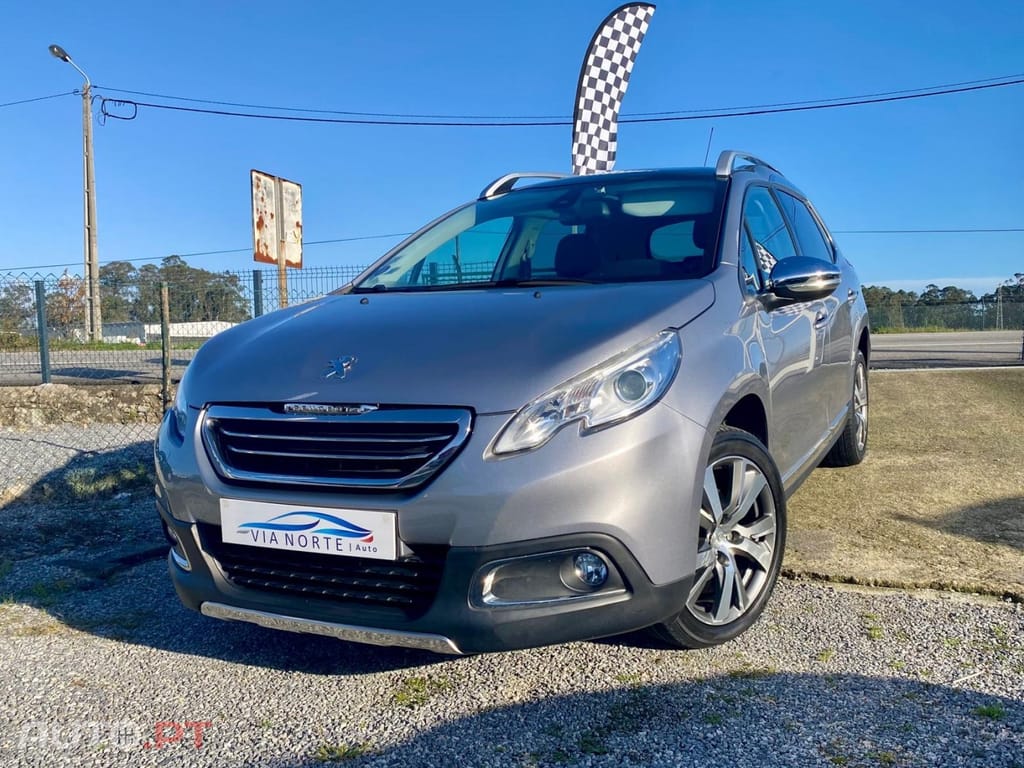 Peugeot 2008 FELINE TITANE 1.2 e-THP