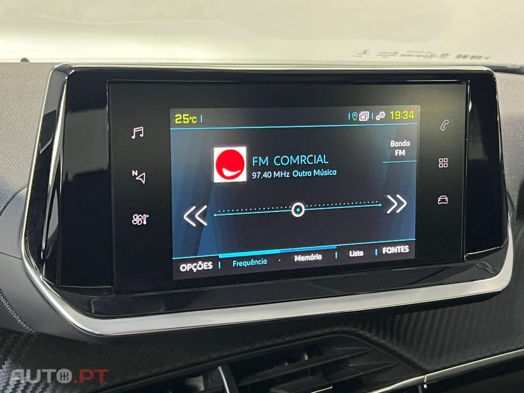 Peugeot 2008 Active Versão Elétrica