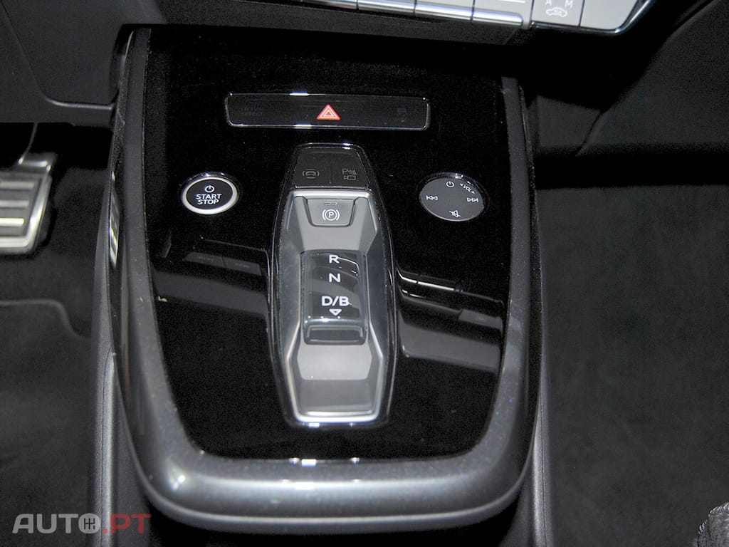Audi Q4 E-Tron 45 82 kWh SE Business Plus
