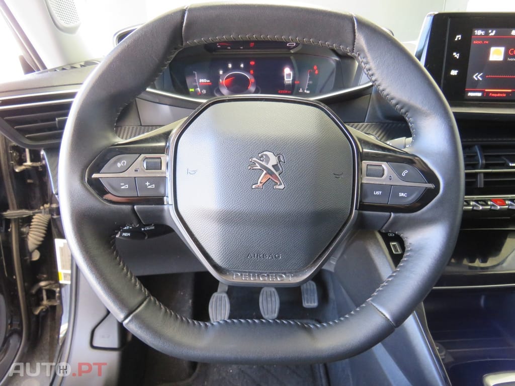 Peugeot 2008 1.5 BlueHDi Allure