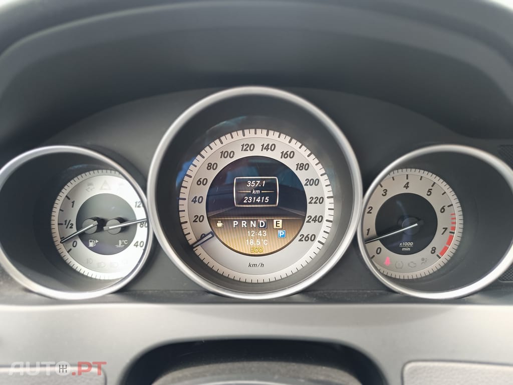 Mercedes-Benz C 180 CGi Avantgarde BlueEfficiency Aut.