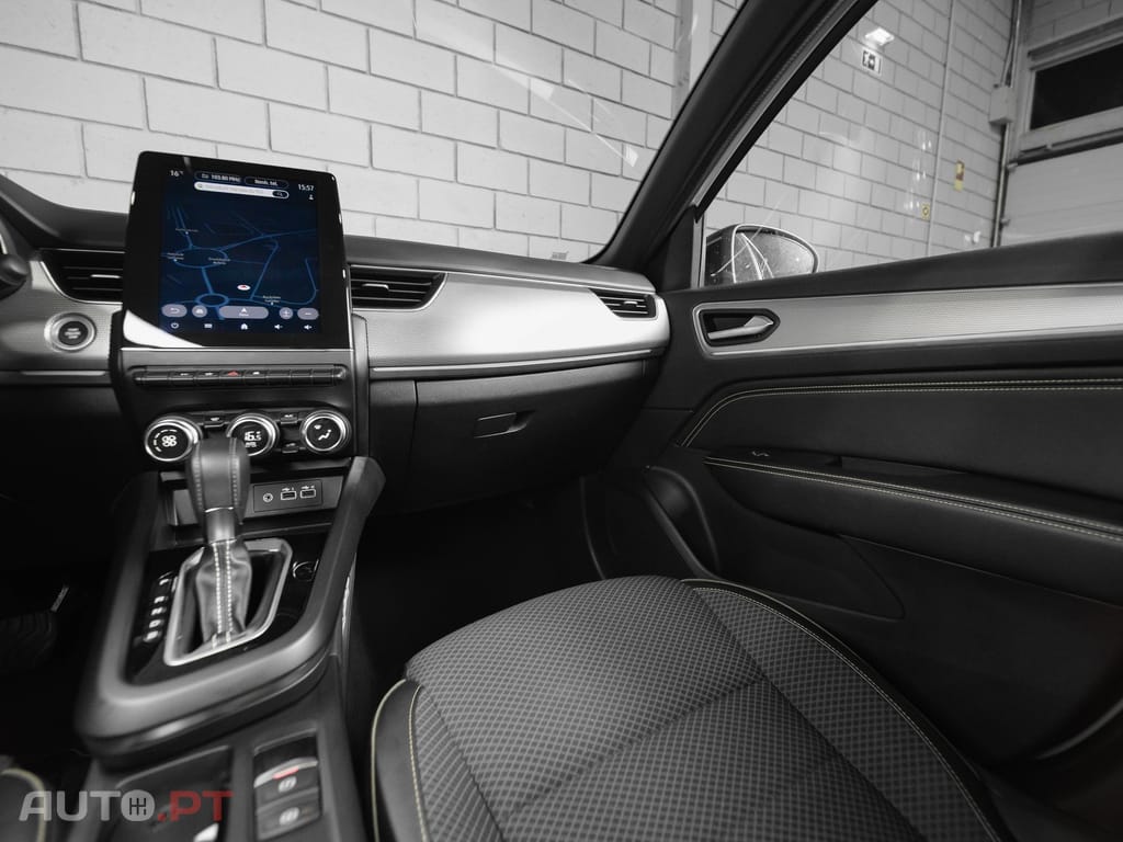 Renault Arkana 1.6 E-Tech Full Hybrid Techno