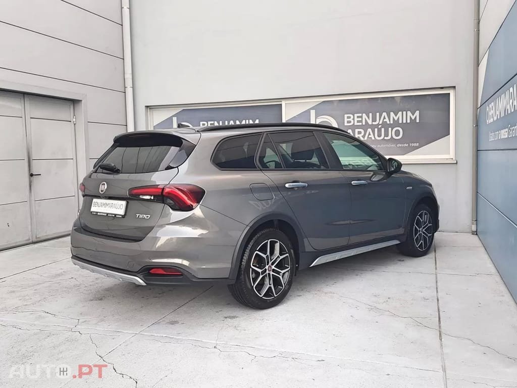 Fiat Tipo 1.0 GSE T3 Cross