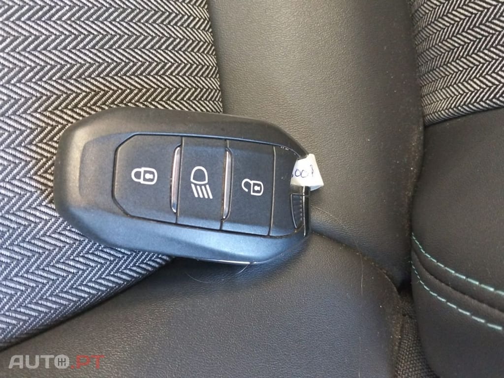 Peugeot 3008 1.5 BlueHDi Allure Pack EAT8