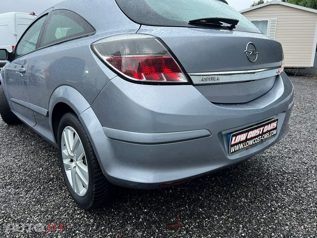 Opel Astra GTC 1.3 CDTi