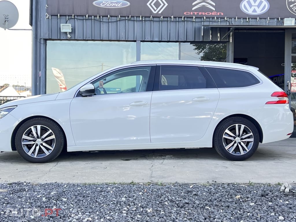 Peugeot 308 SW 1.2 PureTech Allure J17