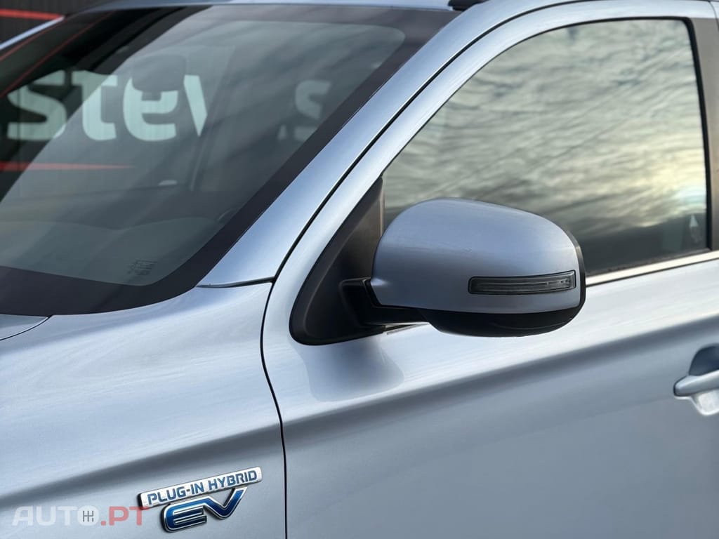 Mitsubishi Outlander 2.0 Instyle