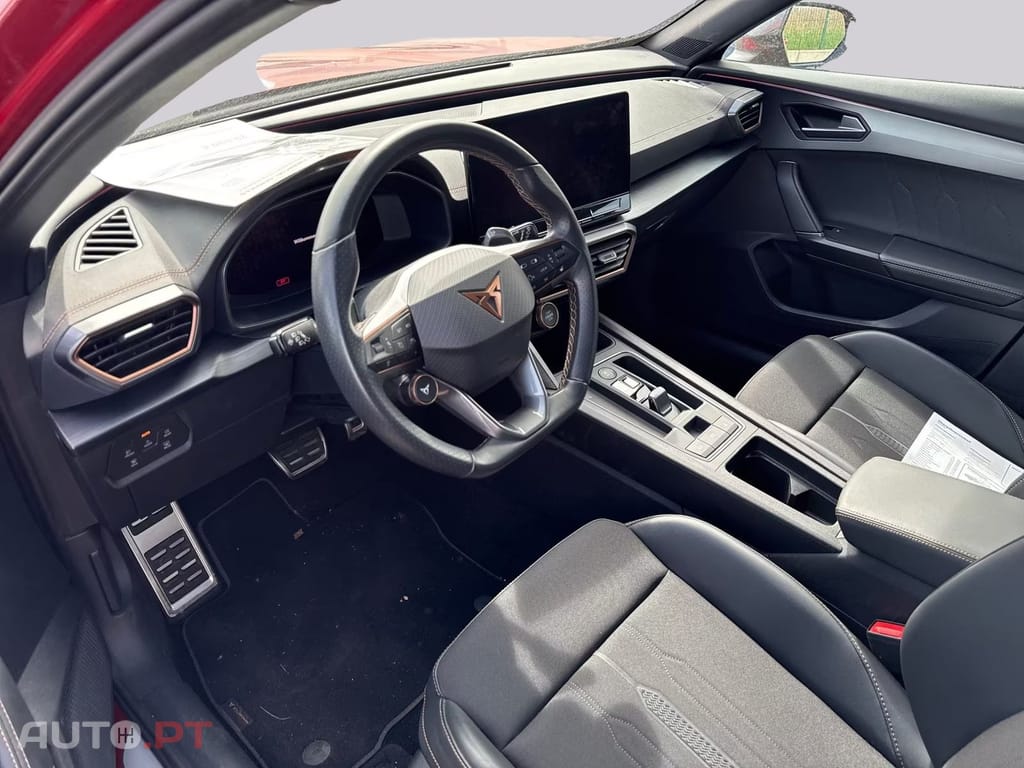 Cupra Formentor VZ 1.4 e-Hybrid I.V.A DEDUTÍVEL 