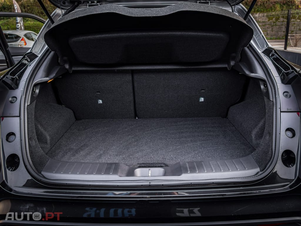 Nissan Juke 1.0 DIG-T N-Connecta