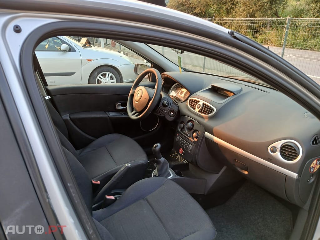 Renault Clio 1.2 16V Confort
