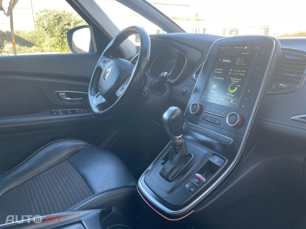 Renault Scénic BLUE dCi 120 EDC BUSINESS EDITION