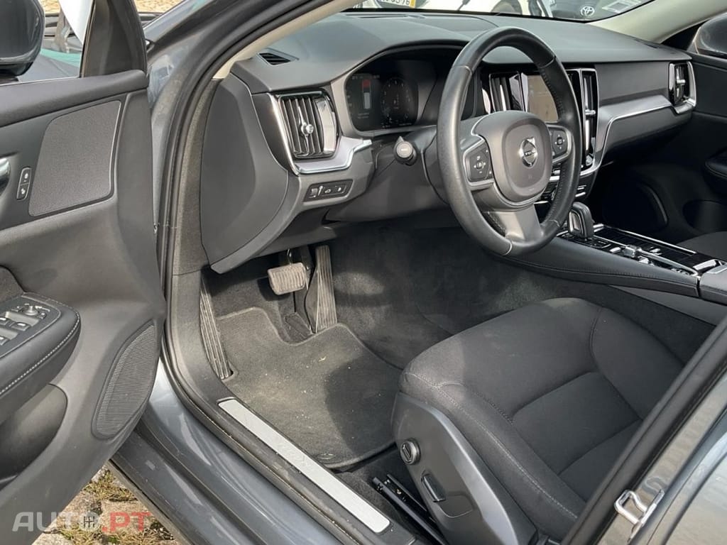 Volvo V60 2.0 T6 AWD TE Inscription Expression