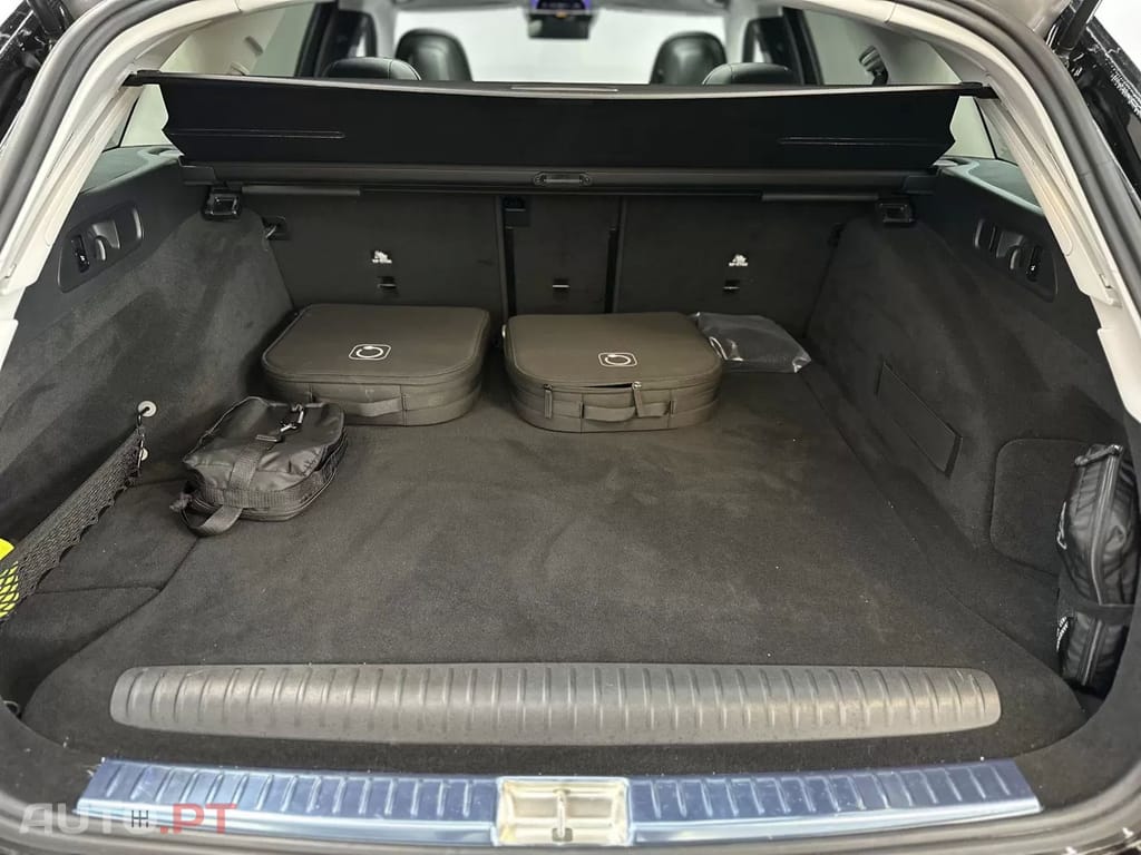 Mercedes-Benz E 300 e Exclusive Line