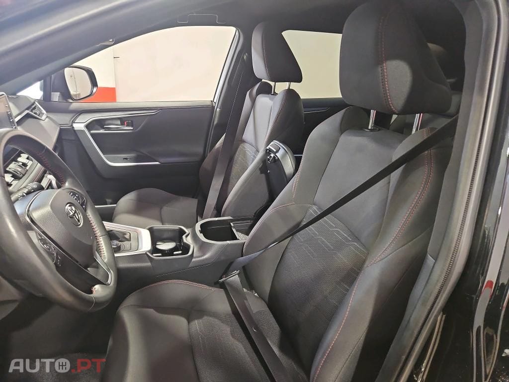 Toyota RAV4 2.5 HDF Plug-in Comfort AWD-i
